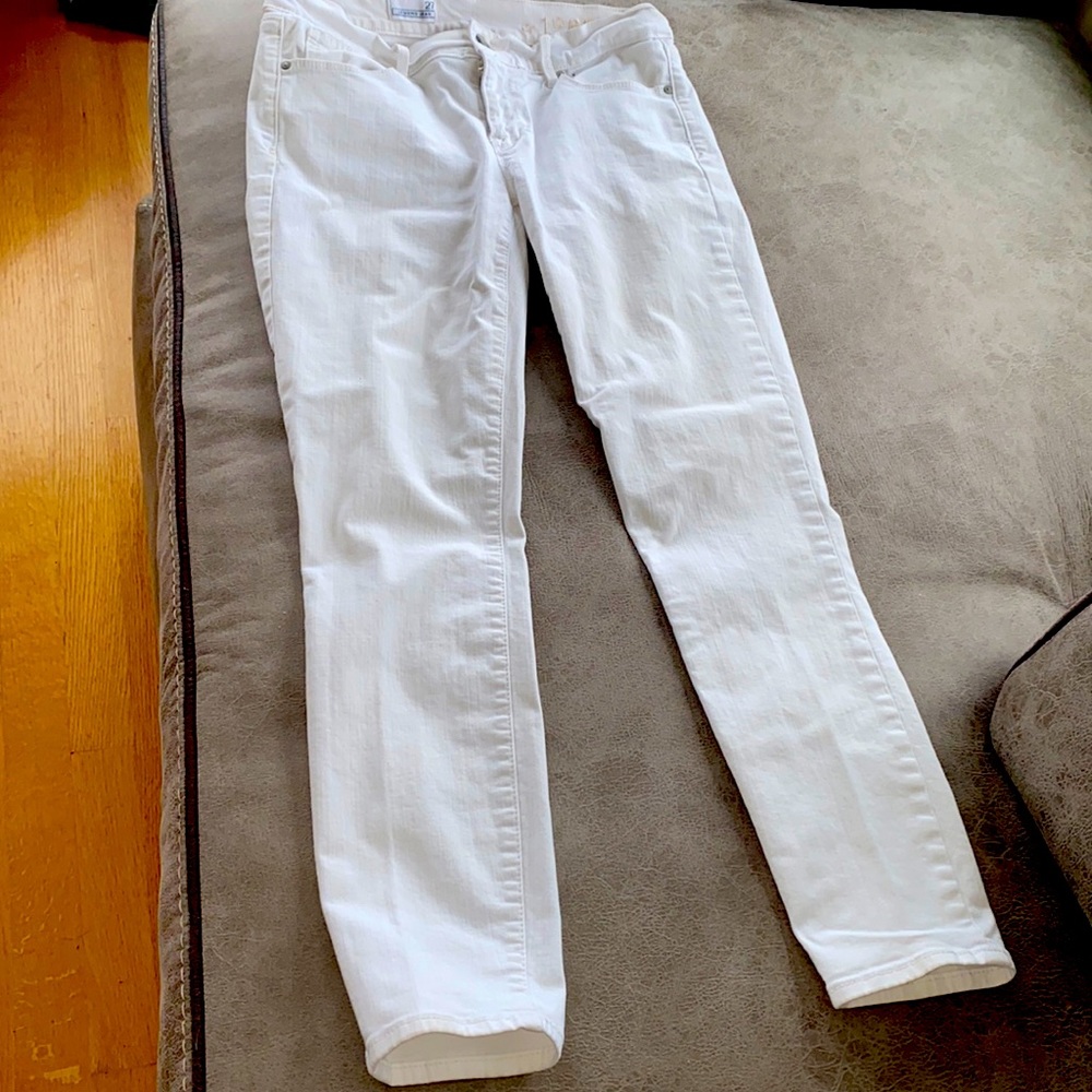Skinny white jeans